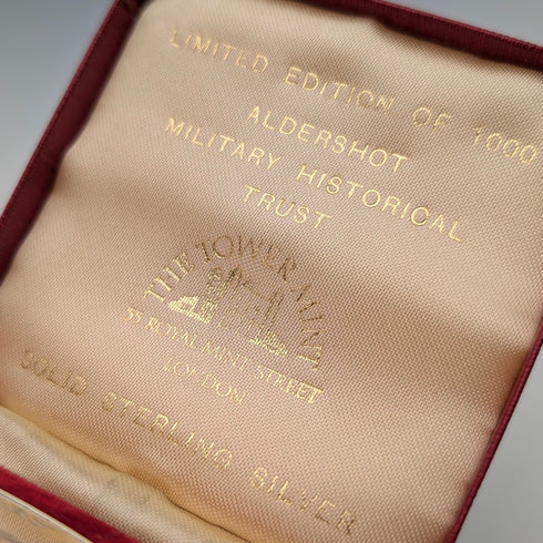 1982年 英国アルダーショット軍事歴史財団 純銀記念メダル Tower Mint ケース付