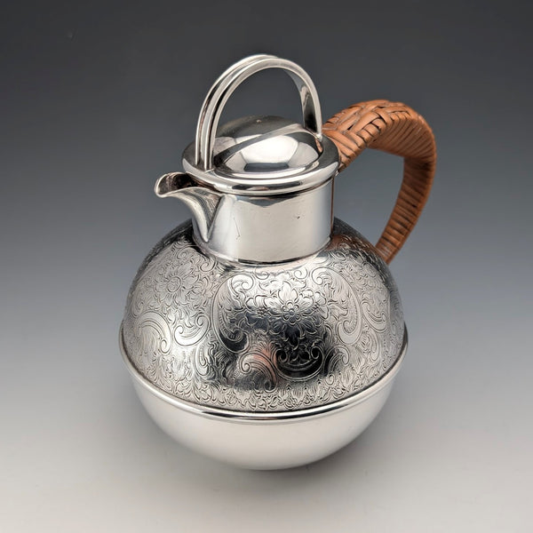 Vintage British silver plate 1.5 pint jersey jug