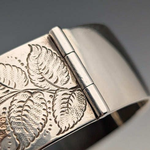 1965 British Vintage Sterling Silver Bracelet 56g E Liley & Co