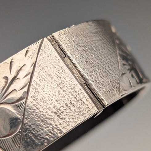 1973 British Vintage Sterling Silver Bracelet 46g Monomil Ltd