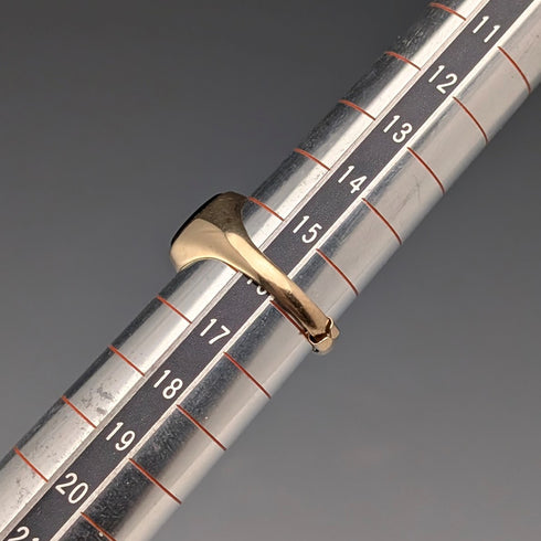 1966年 英国ヴィンテージ K9ゴールド シグネットリング 3.3g(14-16号) 指輪 Fred Manshaw Ltd