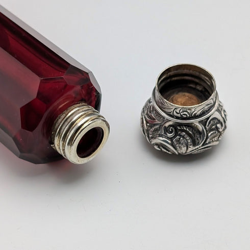 英国アンティーク 800シルバー蓋 ルビーレッドガラス ダブルエンド 携帯用香水瓶