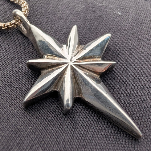 ヴィンテージ 純銀製スター型ペンダント 純銀ネックレス付き 計8g
