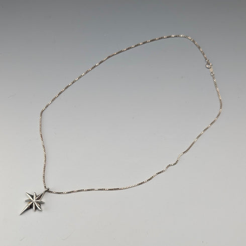 ヴィンテージ 純銀製スター型ペンダント 純銀ネックレス付き 計8g