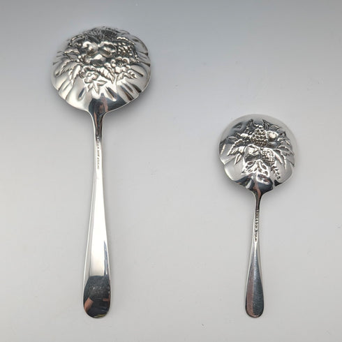 Pair of antique American sterling silver berry spoons, large and small, total weight 111g, S. Kirk & Son.