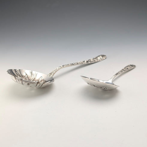 Pair of antique American sterling silver berry spoons, large and small, total weight 111g, S. Kirk & Son.