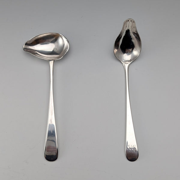 Pair of antique British sterling silver baby feeder spoons, total weight 22g.
