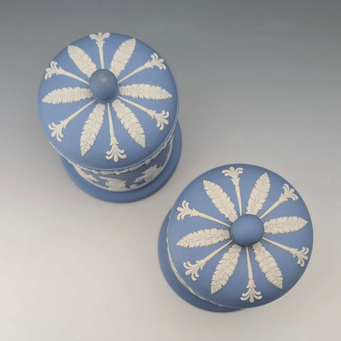 英國復古 Wedgwood Jasperware 茶葉罐盒一對