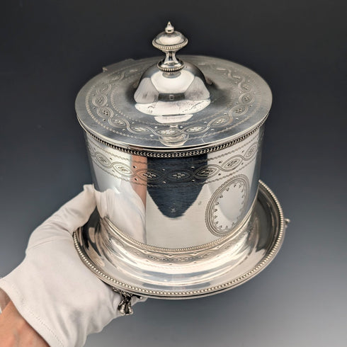 Antique English Silver Plate Biscuit Barrel, circa 1875, George Goodfellow & Sons
