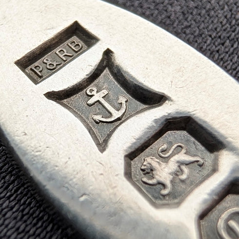 1978年 英国ヴィンテージ 純銀製 小型オーバルインゴットペンダント純銀ネックレス付 計4.4g