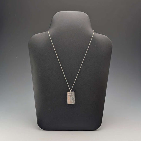 1981 UK Sterling Silver Thin Ingot Pendant with Sterling Silver Necklace Total 6g