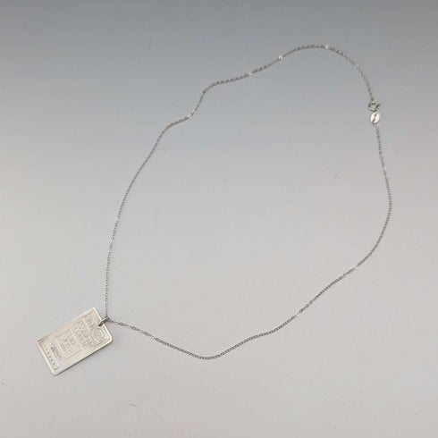1981 UK Sterling Silver Thin Ingot Pendant with Sterling Silver Necklace Total 6g