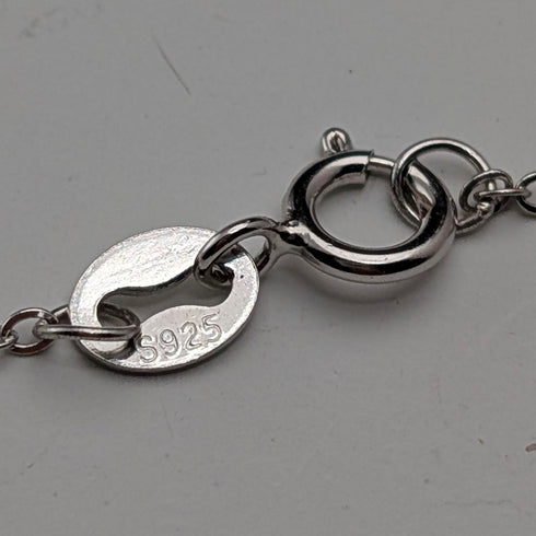 1981年 英国 純銀製 薄型インゴットペンダント純銀ネックレス付 計6g