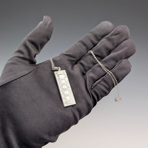 1977年 英国ブリタニアシルバー製 ジュビリーインゴットペンダント 純銀ネックレス付 計14.3g