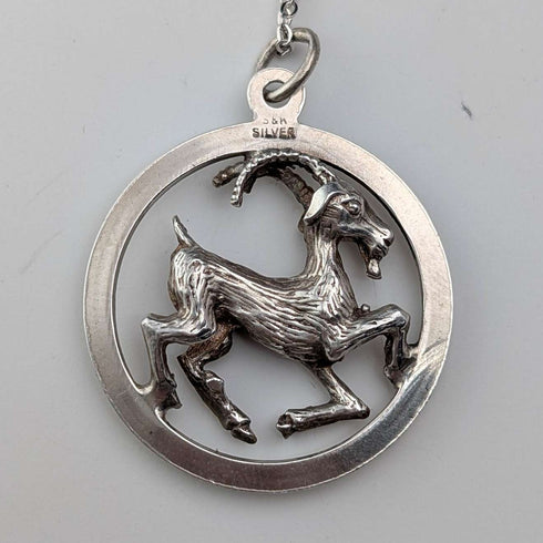 Vintage Boy & Girl Silver Charm Pendant with Pure Silver Necklace Total 6.8g