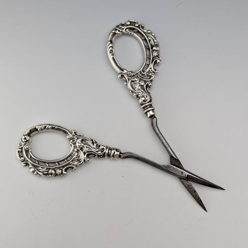 British Antique Pure Silver Handle Grooming Scissors Levi & Salaman