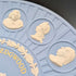 Wedgwood Jasperware plate commemorating the 250th anniversary of J. Wedgwood's birth, made in England, diameter 21cm.