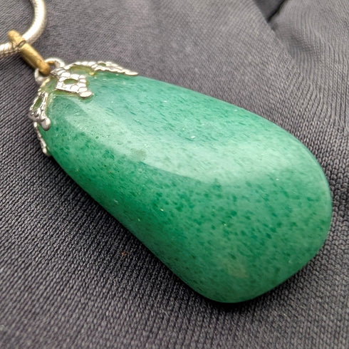 Vintage Green Jade Pendant & Sterling Silver Necklace