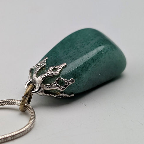 Vintage Green Jade Pendant & Sterling Silver Necklace