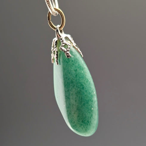 Vintage Green Jade Pendant & Sterling Silver Necklace