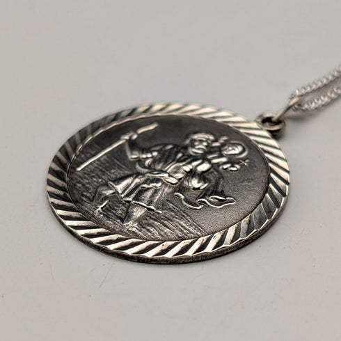 復古聖克里斯多福純銀獎章吊墜①,搭配純銀項鍊,總重7.4克