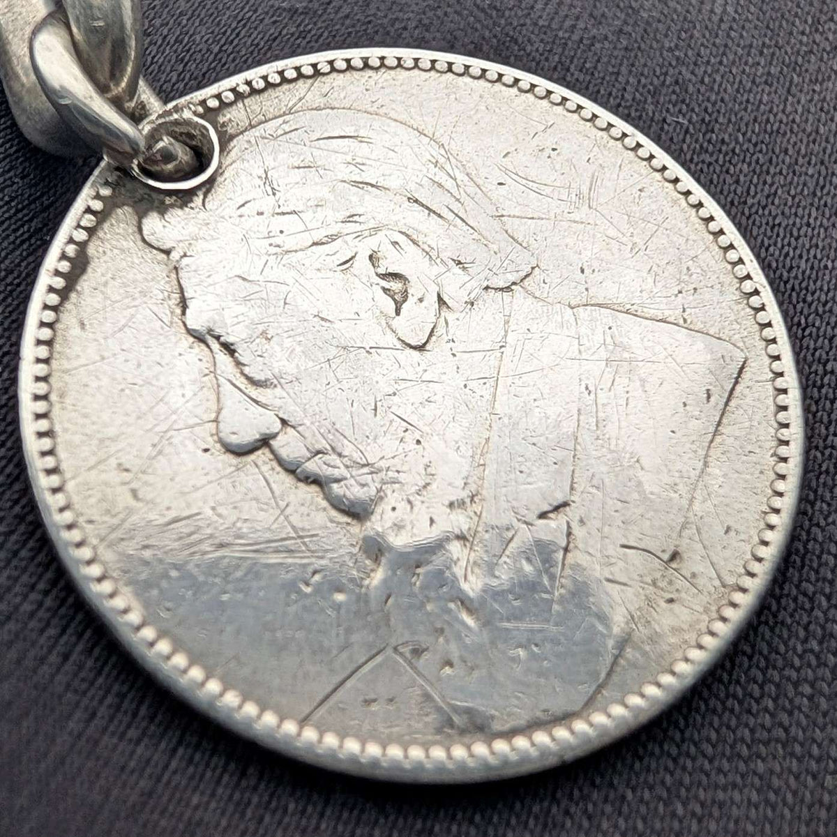 1911年 英国アンティーク 純銀製アルバートチェーン 59g 南アフリカ1シリング銀貨フォブ 1911年 英国アンティーク 純銀製アルバートチェーン 59g 南アフリカ1