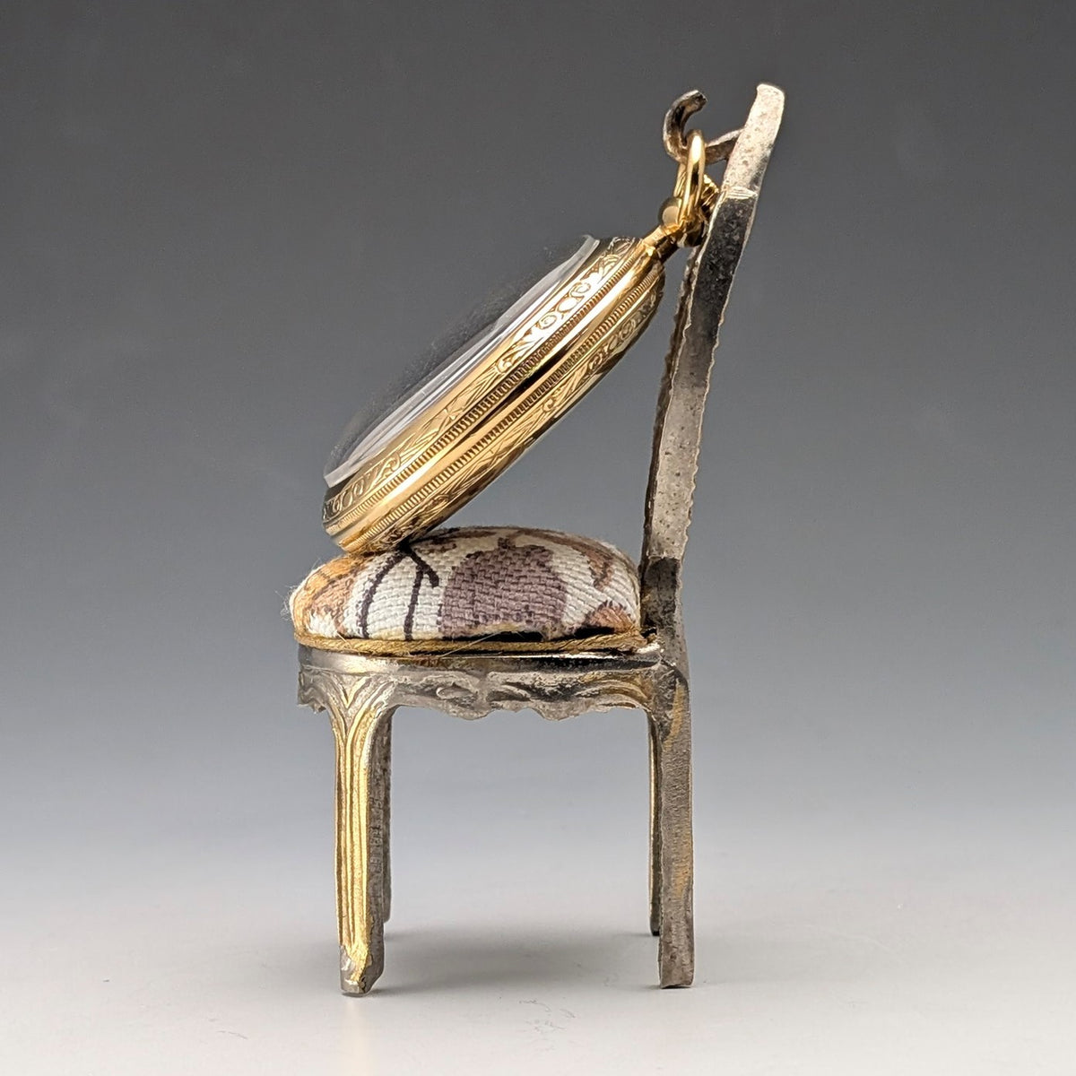 1920年代 アンティーク 真鍮製 椅子型 懐中時計ホルダー