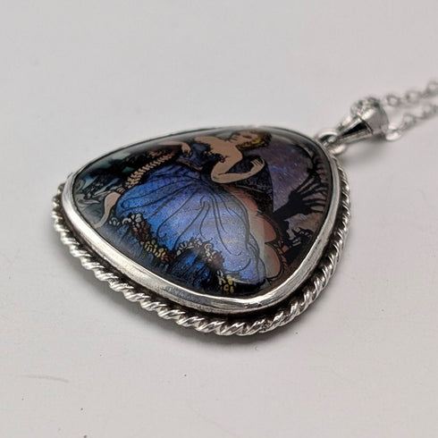 英国ヴィンテージ 純銀台座 バタフライウイングペンダント 純銀ネックレス付 ②