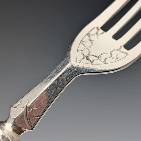 Antique British Mother-of-Pearl Dessert Cutlery, 6 Pairs, Wooden Box, by JOHN ROUND & SON