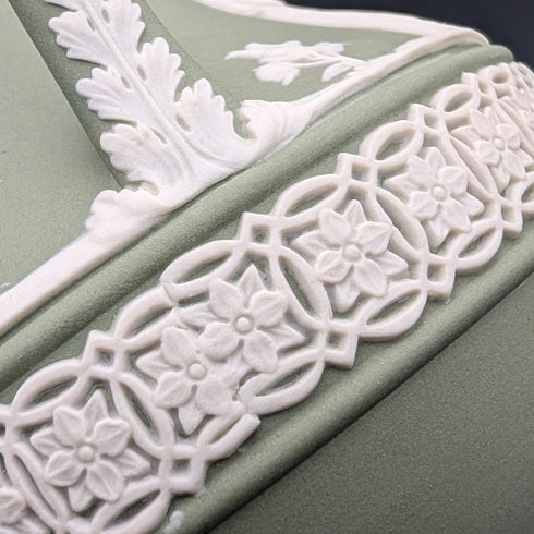 1975年 英国ウェッジウッド ジャスパーウェア製 クリームジャグ セージグリーン