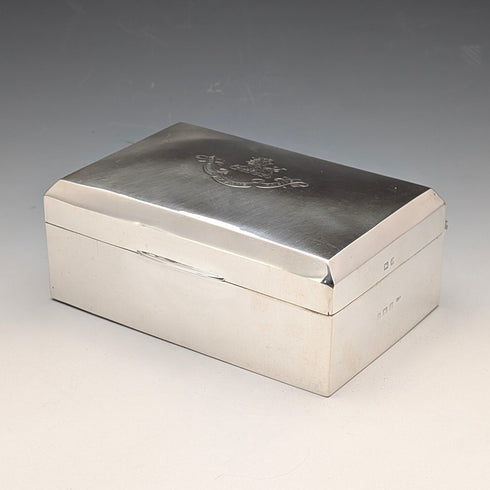 1913 British Antique Sterling Silver Cigarette Box with Wooden Interior, Walker & Hall