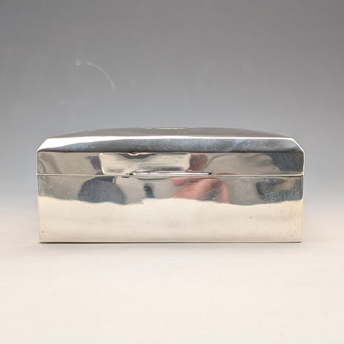 1913 British Antique Sterling Silver Cigarette Box with Wooden Interior, Walker & Hall