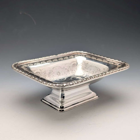Mappin & Webb 出品的復古英國鍍銀方形帶柄碟