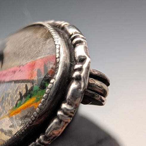 英国アンティーク 蝶の羽による南国風景 純銀台座ブローチ T.L.M