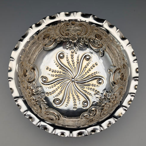 1890 British antique sterling silver pedestal bowl, 13cm diameter, by Charles Edwards