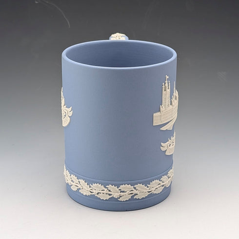 1974年 英国ウェッジウッド ジャスパーウェア製 クリスマスマグカップ