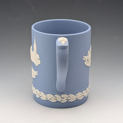 1974年 英国ウェッジウッド ジャスパーウェア製 クリスマスマグカップ