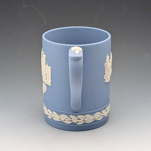 1976年 英国ウェッジウッド ジャスパーウェア製 クリスマスマグカップ