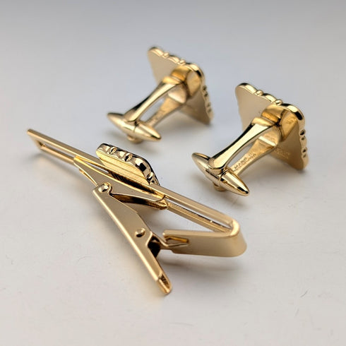 British Wedgwood cufflinks and tie clip with black jasper sailing ship square cameo and gold-colored base case