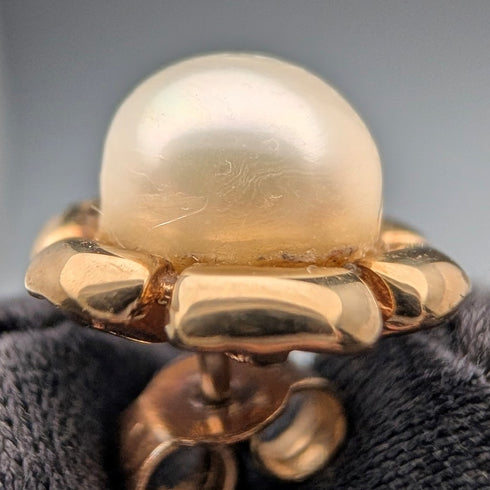 British Vintage Jewelry K9 Gold & Pearl Stud Earrings