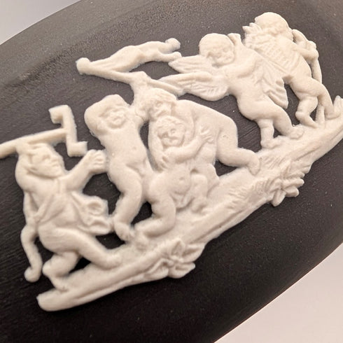 1976 British Wedgwood Black Jasper Trinket Box with Lid, Boxed