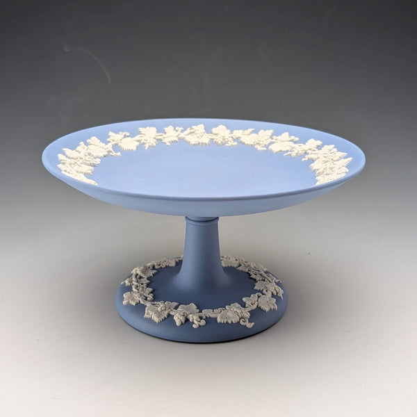 英國韋奇伍德復古碧玉陶淺藍高腳杯