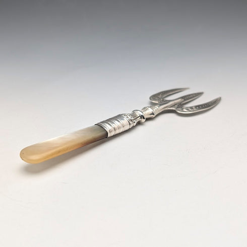 1915年 英国アンティーク 白蝶貝ハンドル 純銀ブレード 小型フォーク A J Bailey