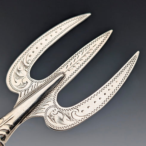 1915年 英国アンティーク 白蝶貝ハンドル 純銀ブレード 小型フォーク A J Bailey