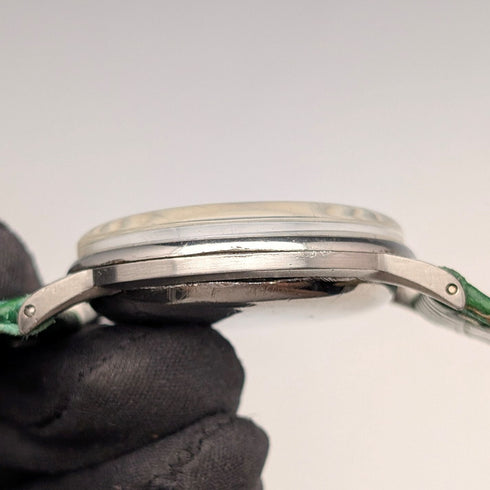 1943年頃 オメガ Ref.2325/8 紳士用 機械式腕時計 ”ジャンボ” ブラックダイヤル グリーンベルト 動作良好