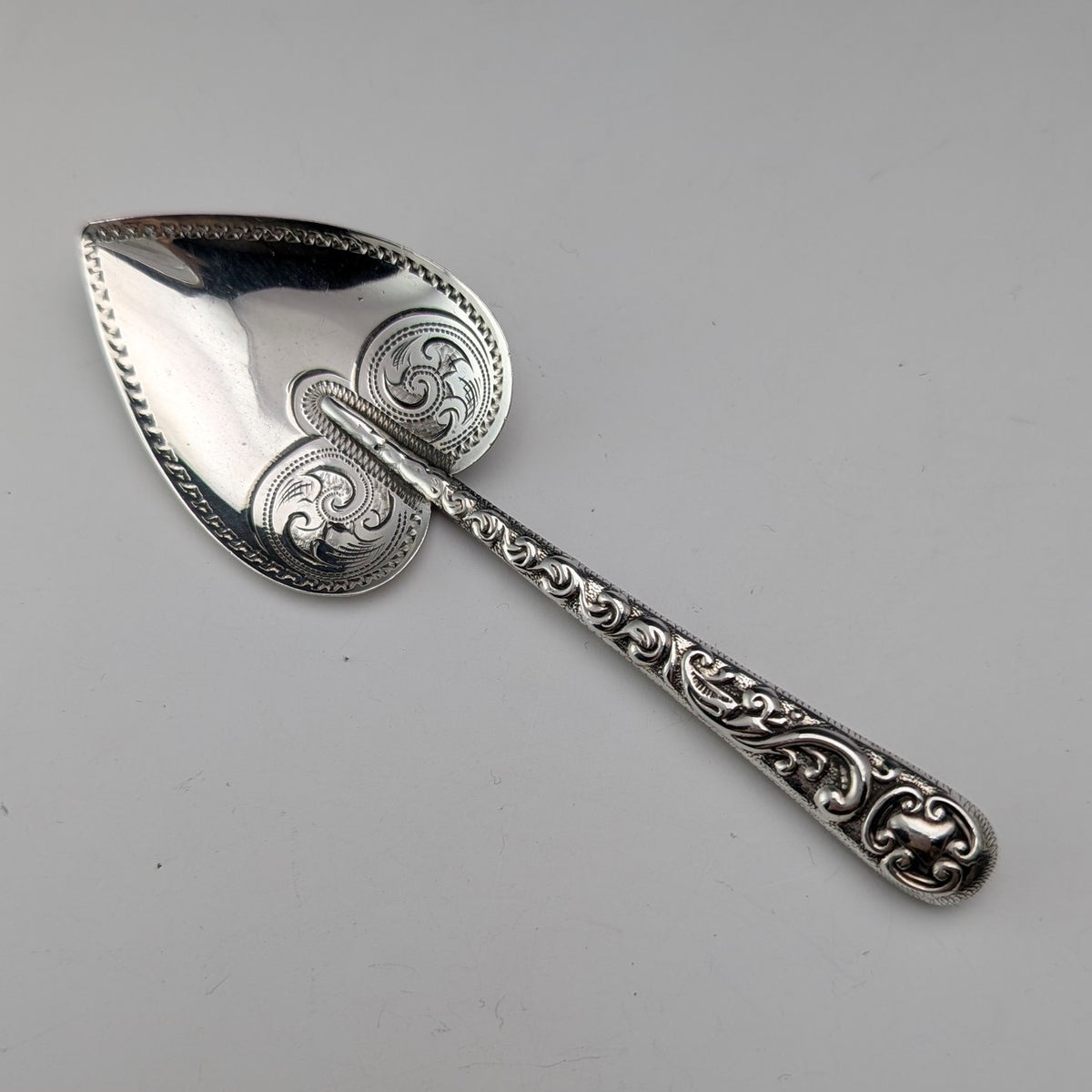 1897年 英国アンティーク 純銀製 ハート型ティーキャディースプーン