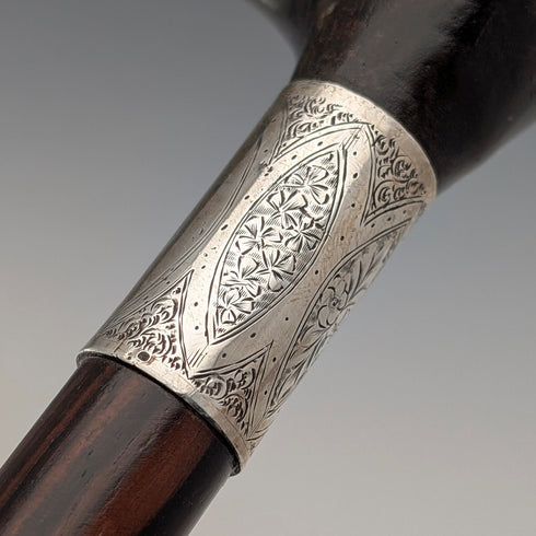 1935年英國復古棕色桿身狗頭形手柄純銀手杖,86厘米,喬納森·豪厄爾