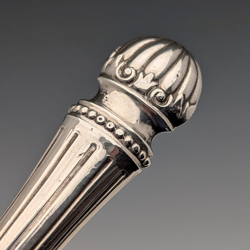 1907年英國威廉耶茨設計的古董純銀柄麵包叉