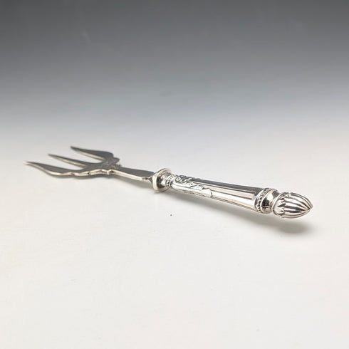 1907年英國威廉耶茨設計的古董純銀柄麵包叉