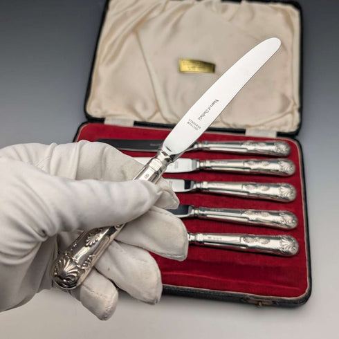 Circa 1961 British Vintage Sterling Silver Handle Tea Knife Set of 6 in Viner's Case